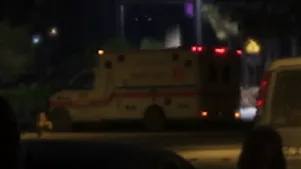 Une Ambulance Brute dans GTA 6, vue de l'arrière.