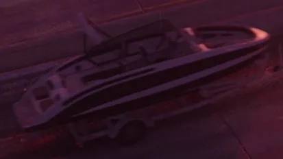 Bateau de sport inspiré du Crownline 275 SS, vu dans GTA 6.