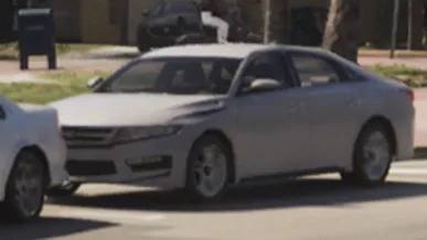 Une Dinka Berline noire vue de l'arrière dans Grand Theft Auto VI.