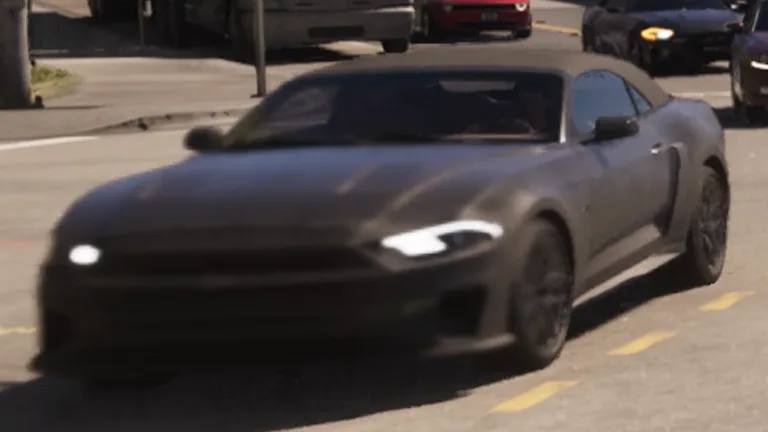 Une Vapid Dominator GT, muscle car au design agressif.