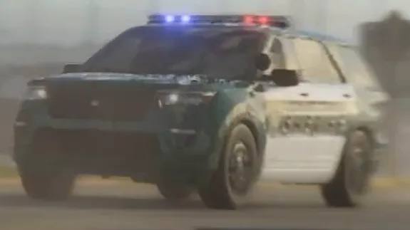 Vapid Montagne (police) avec la livrée du Leonard County Sheriff