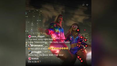 Roxy et Bae-Luxe dansant sur le toit d’une berline Vapid dans le premier trailer de GTA 6