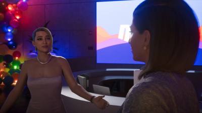 Valentina échange avec Petra Navarro dans le hall du Megamundo Building dans GTA 6