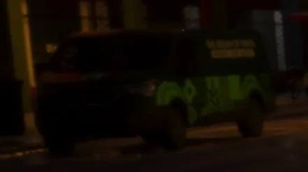 Un fourgon utilitaire Vapid de deuxième génération dans GTA 6, vu de trois quarts avant.